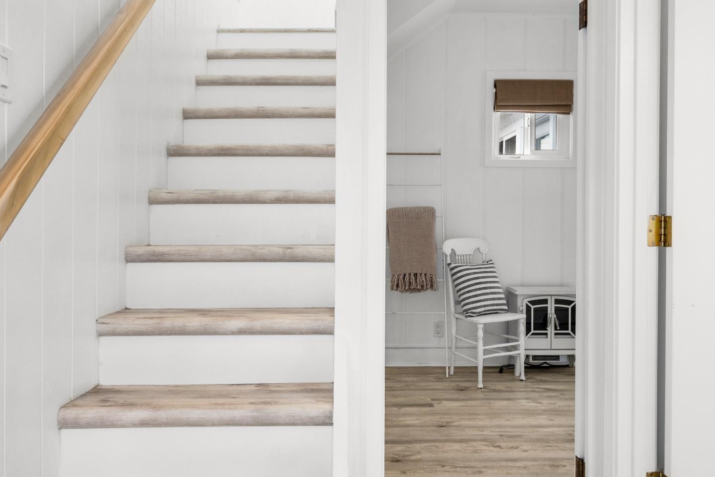 Detail Gallery Image 22 of 37 For 145 Bennett Rd, Aptos,  CA 95003 - 2 Beds | 1/1 Baths