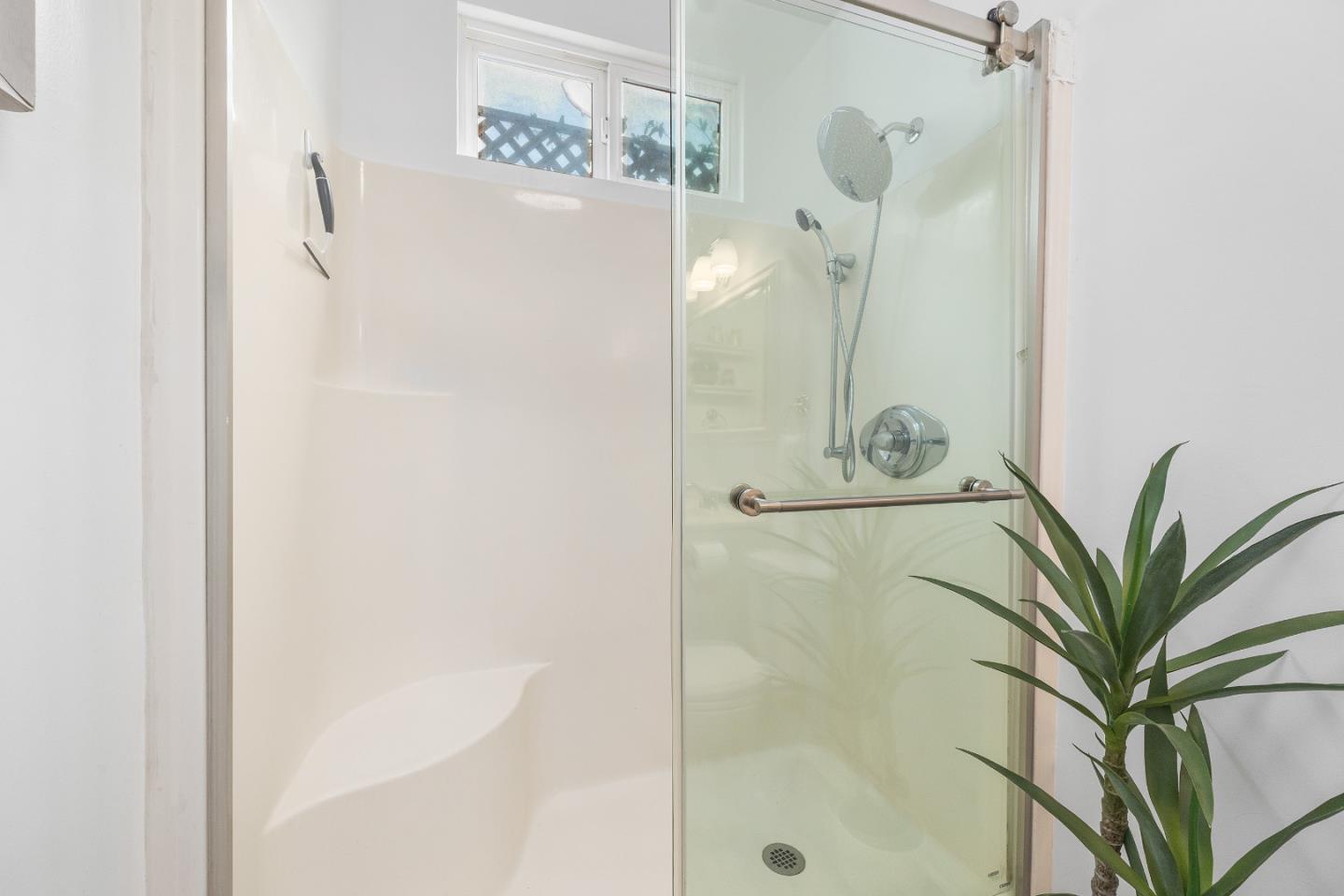 Detail Gallery Image 27 of 37 For 145 Bennett Rd, Aptos,  CA 95003 - 2 Beds | 1/1 Baths