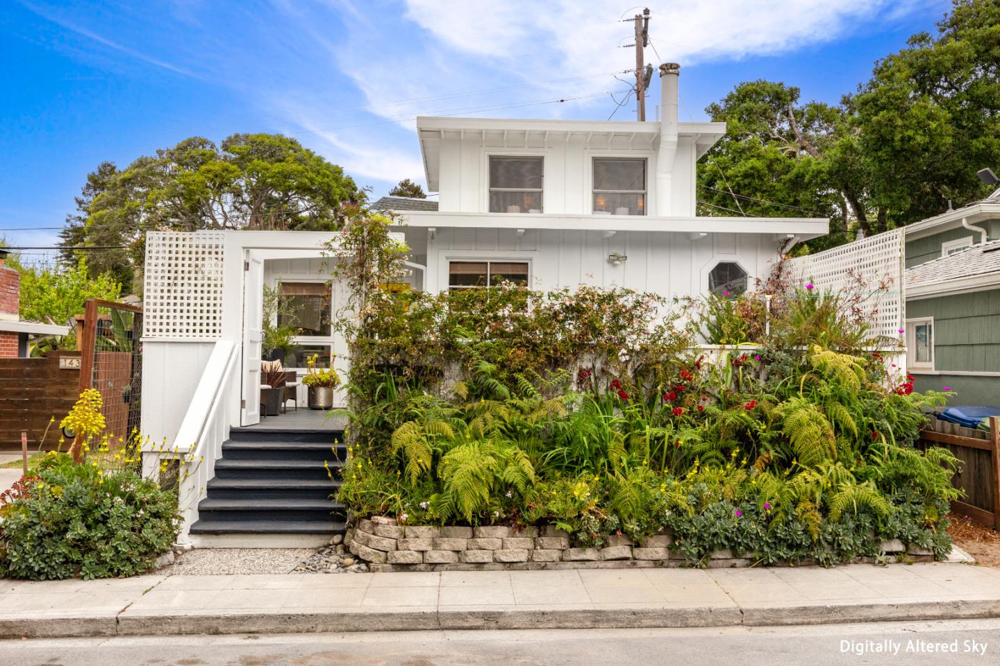 Detail Gallery Image 3 of 37 For 145 Bennett Rd, Aptos,  CA 95003 - 2 Beds | 1/1 Baths