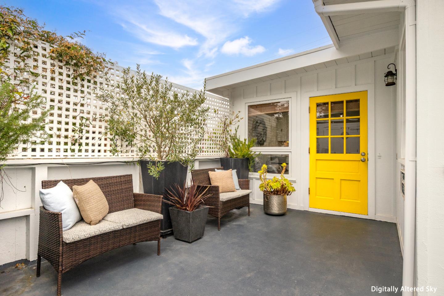 Detail Gallery Image 5 of 37 For 145 Bennett Rd, Aptos,  CA 95003 - 2 Beds | 1/1 Baths