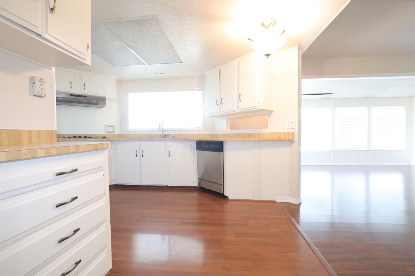 Detail Gallery Image 13 of 44 For 29174 Verdi Rd #26,  Hayward,  CA 94544 - 2 Beds | 2 Baths