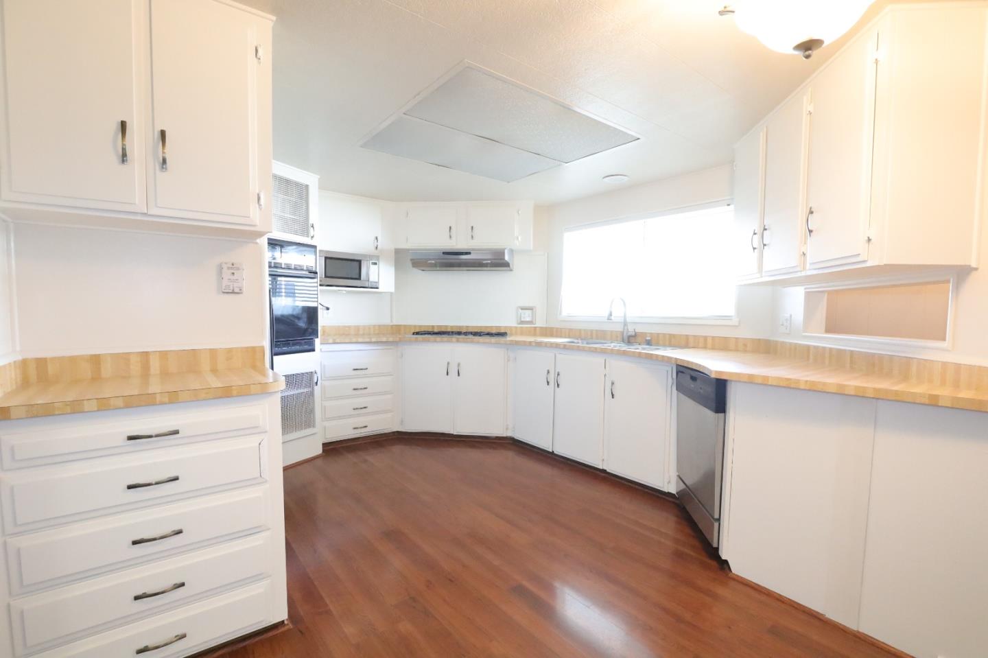 Detail Gallery Image 14 of 44 For 29174 Verdi Rd #26,  Hayward,  CA 94544 - 2 Beds | 2 Baths