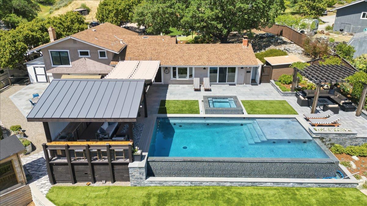 Detail Gallery Image 3 of 60 For 2135 Greenwood Ave, Morgan Hill,  CA 95037 - 4 Beds | 3/1 Baths