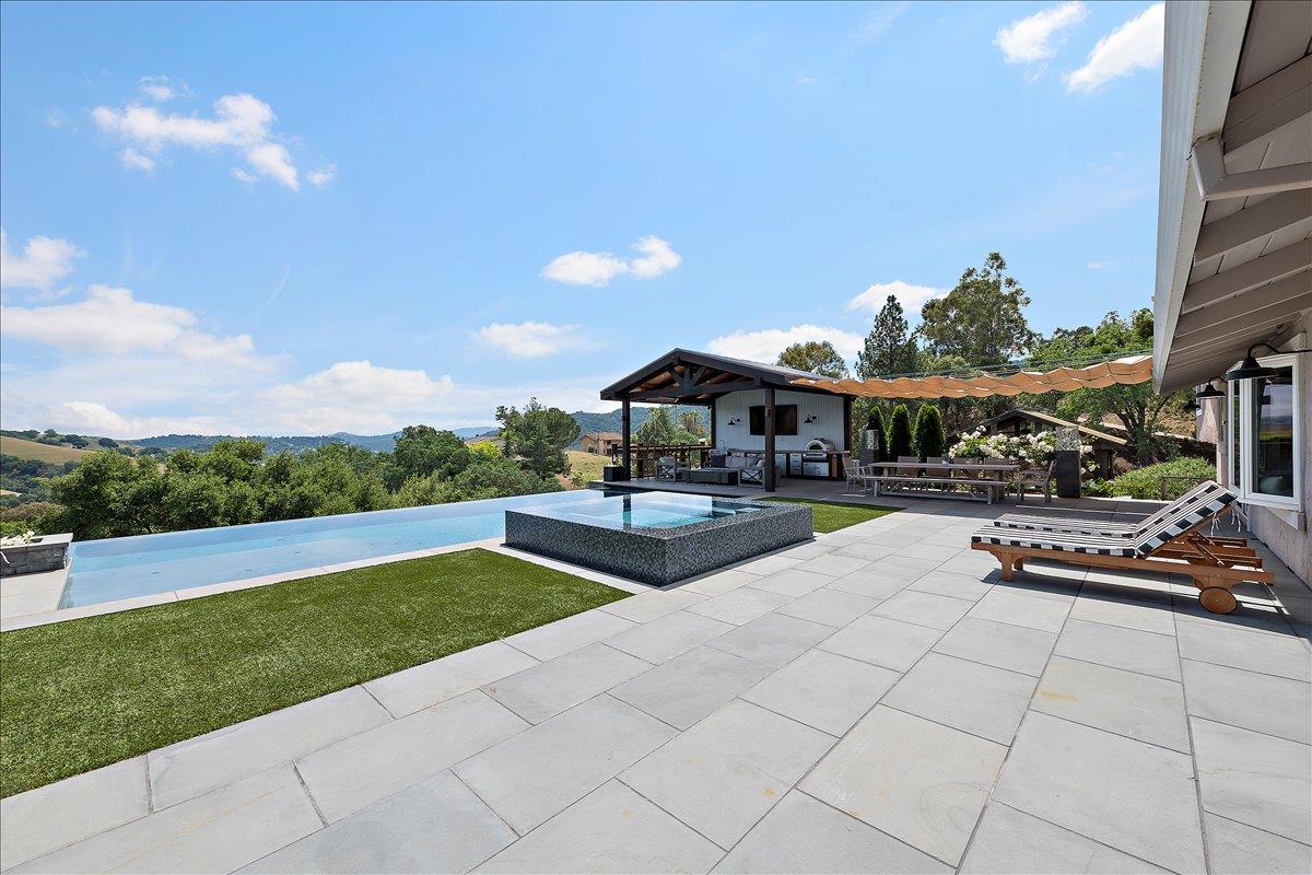 Detail Gallery Image 32 of 60 For 2135 Greenwood Ave, Morgan Hill,  CA 95037 - 4 Beds | 3/1 Baths