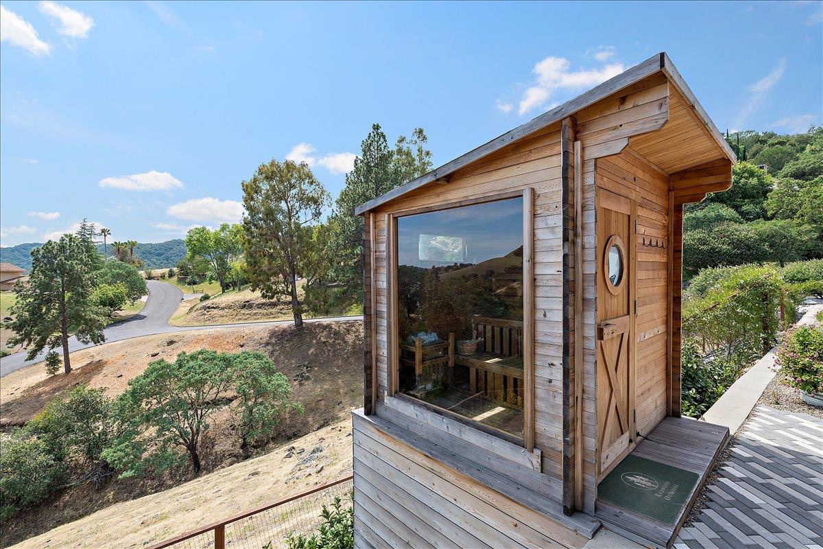 Detail Gallery Image 38 of 60 For 2135 Greenwood Ave, Morgan Hill,  CA 95037 - 4 Beds | 3/1 Baths