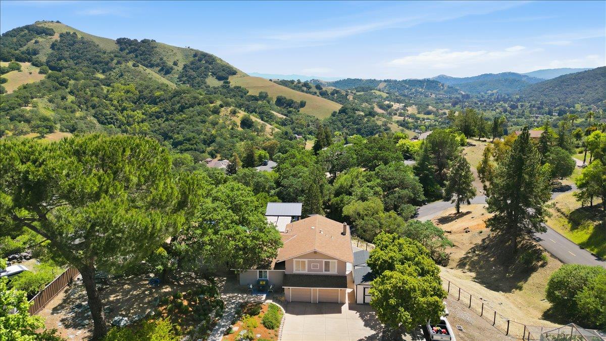 Detail Gallery Image 53 of 60 For 2135 Greenwood Ave, Morgan Hill,  CA 95037 - 4 Beds | 3/1 Baths