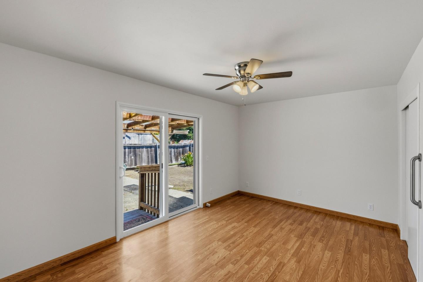 Detail Gallery Image 13 of 37 For 25 Holm Rd, Watsonville,  CA 95076 - 3 Beds | 1 Baths