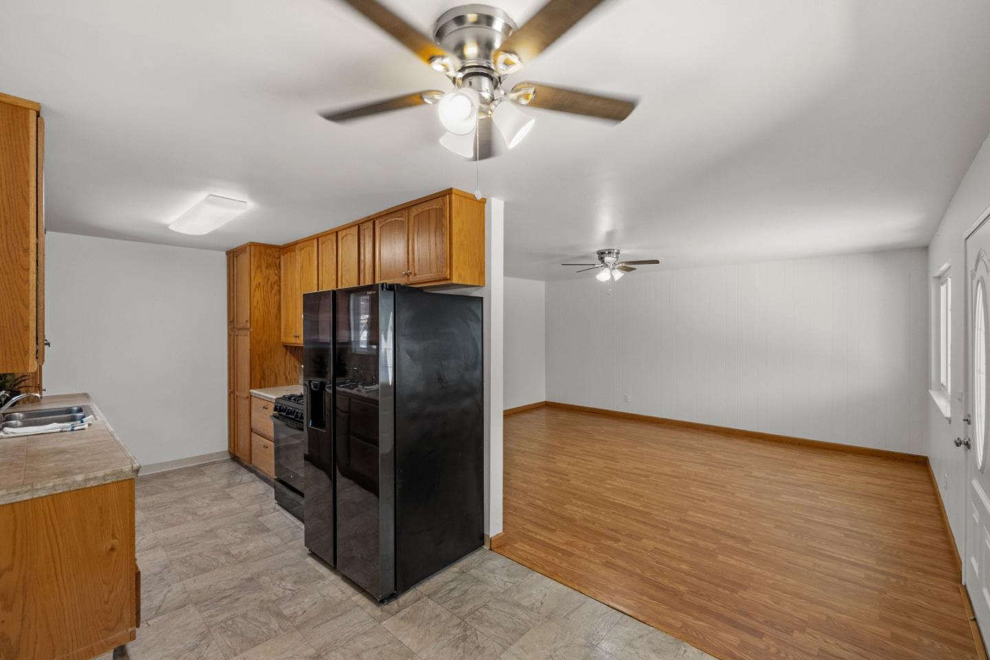 Detail Gallery Image 9 of 37 For 25 Holm Rd, Watsonville,  CA 95076 - 3 Beds | 1 Baths