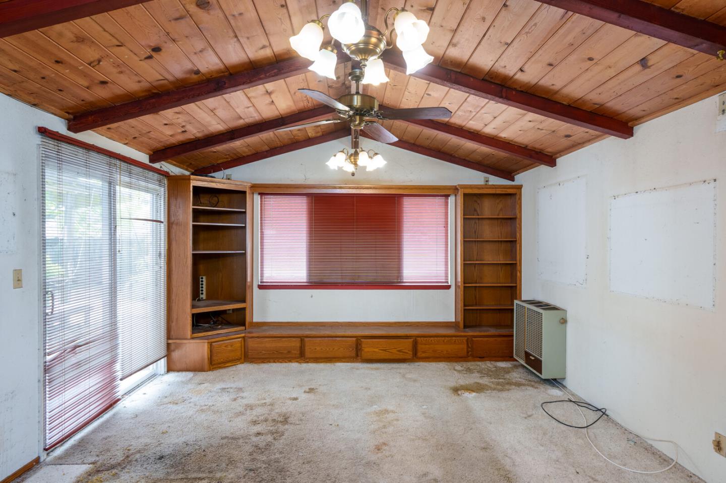 Detail Gallery Image 5 of 12 For 1774 Chevalier Dr, San Jose,  CA 95124 - 3 Beds | 2 Baths