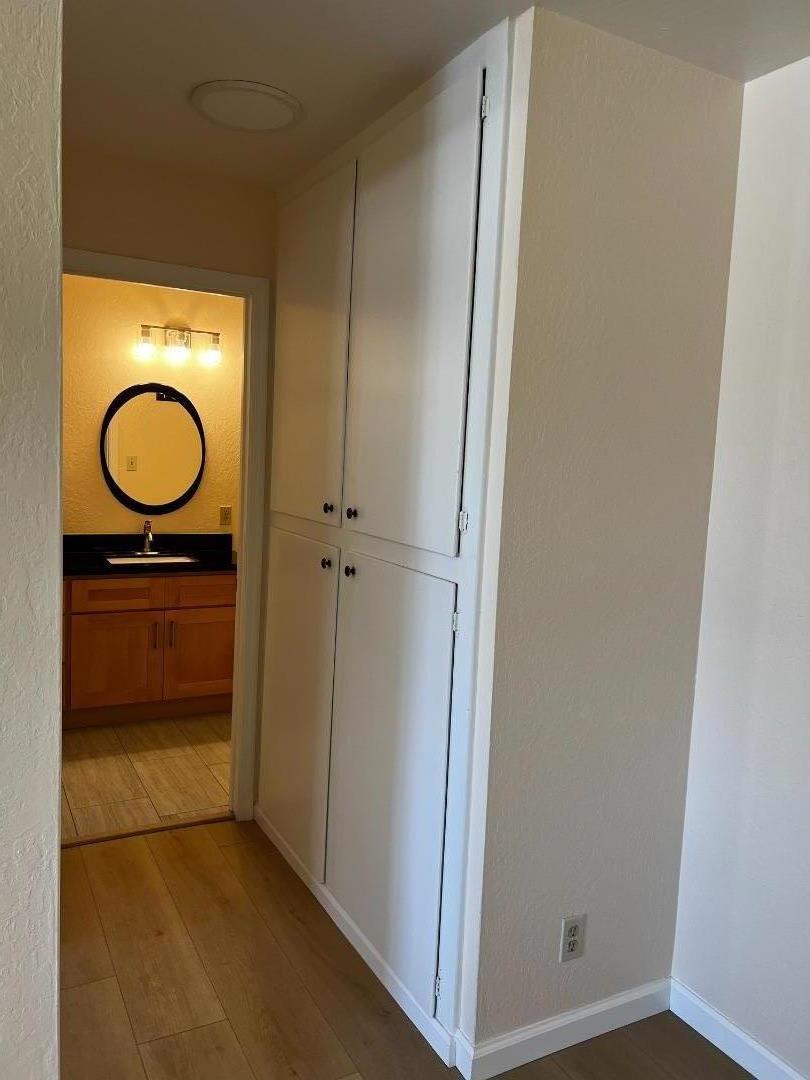 Detail Gallery Image 14 of 19 For 221 Rondale, Hayward,  CA 94541 - – Beds | – Baths