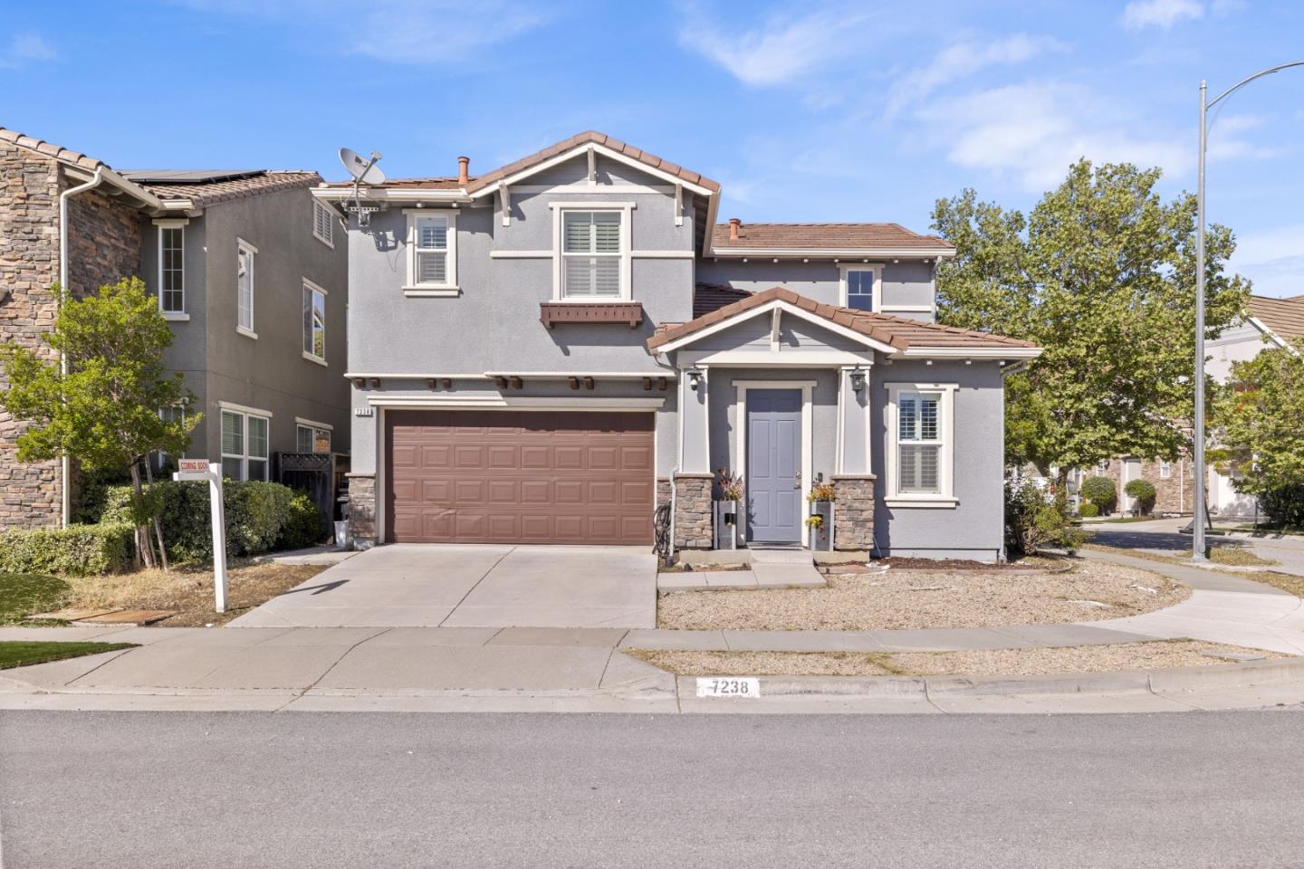 Front Image Thumbnail for ML82041023