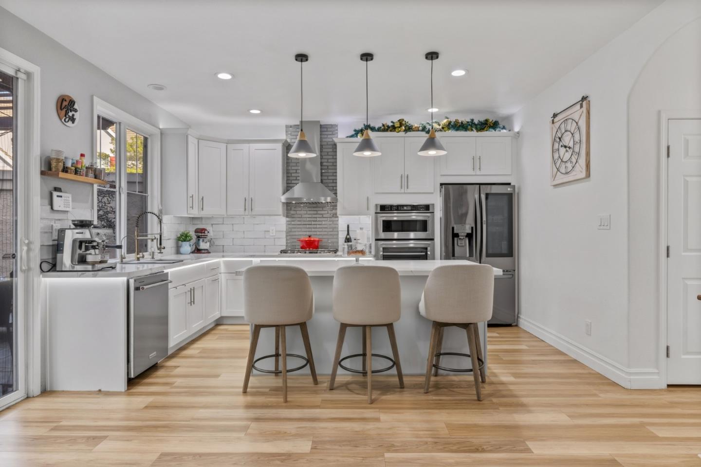 Detail Gallery Image 12 of 26 For 7238 Basking Ridge Ave, San Jose,  CA 95138 - 3 Beds | 2/1 Baths