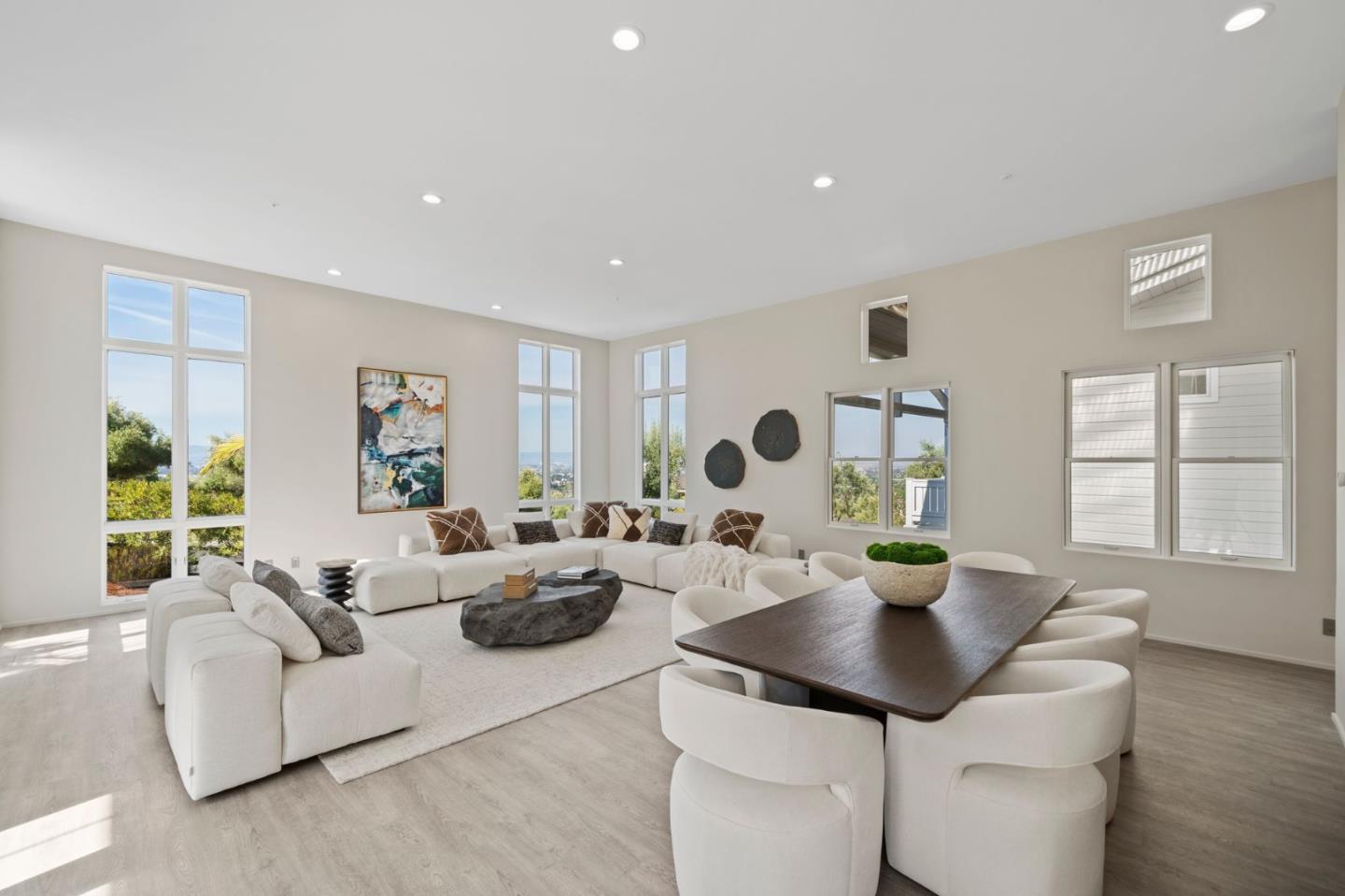 Detail Gallery Image 12 of 99 For 2698 Greenrock Rd, Milpitas,  CA 95035 - 5 Beds | 3/1 Baths