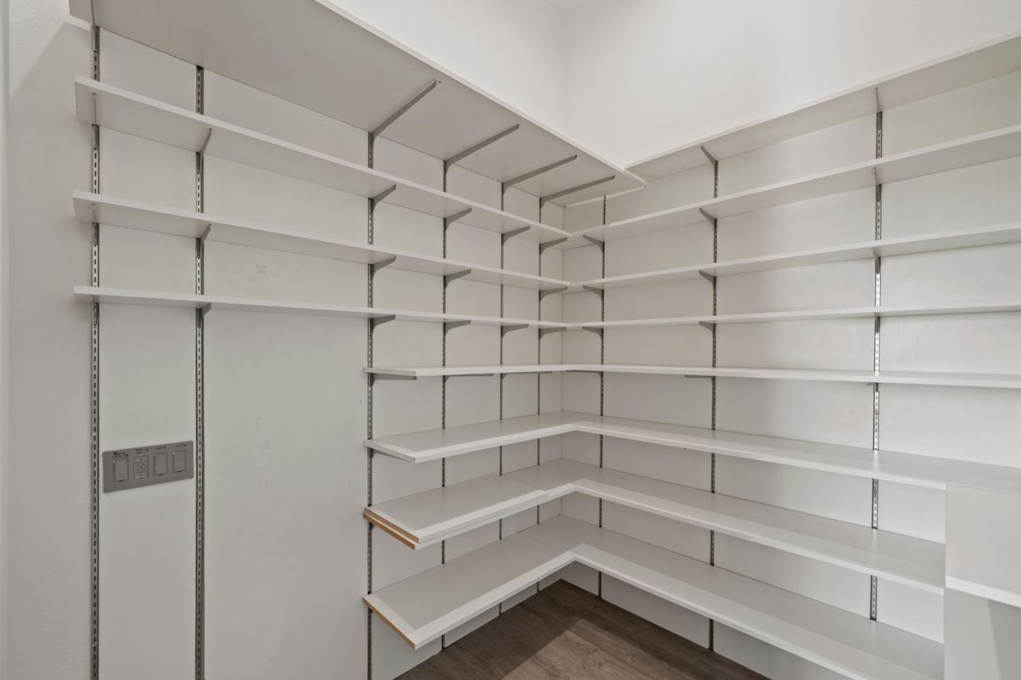 Detail Gallery Image 20 of 99 For 2698 Greenrock Rd, Milpitas,  CA 95035 - 5 Beds | 3/1 Baths