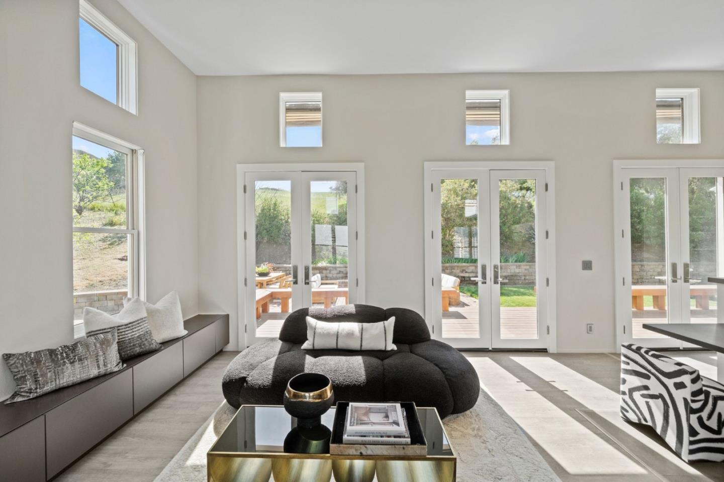 Detail Gallery Image 24 of 99 For 2698 Greenrock Rd, Milpitas,  CA 95035 - 5 Beds | 3/1 Baths