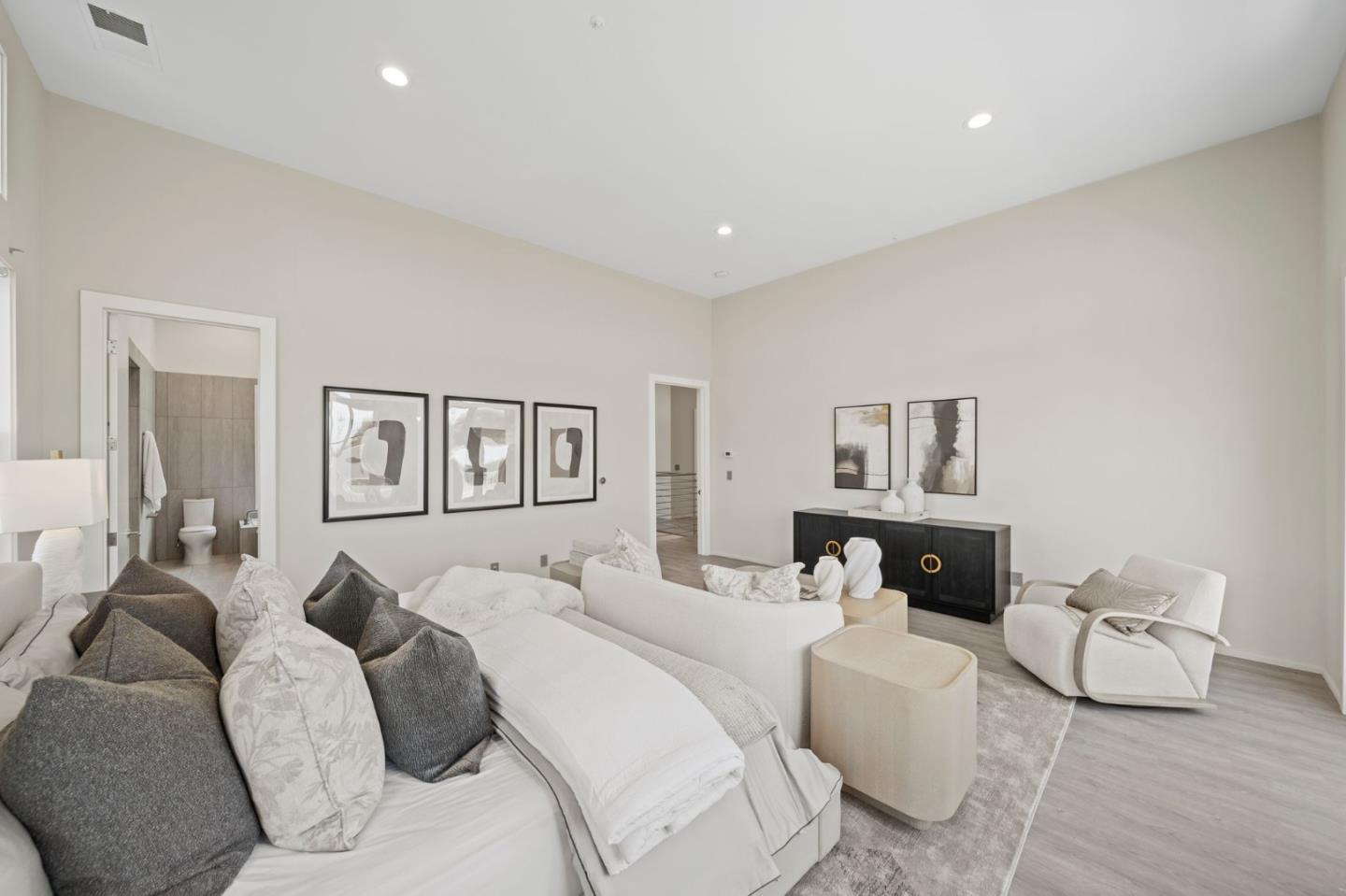 Detail Gallery Image 31 of 99 For 2698 Greenrock Rd, Milpitas,  CA 95035 - 5 Beds | 3/1 Baths