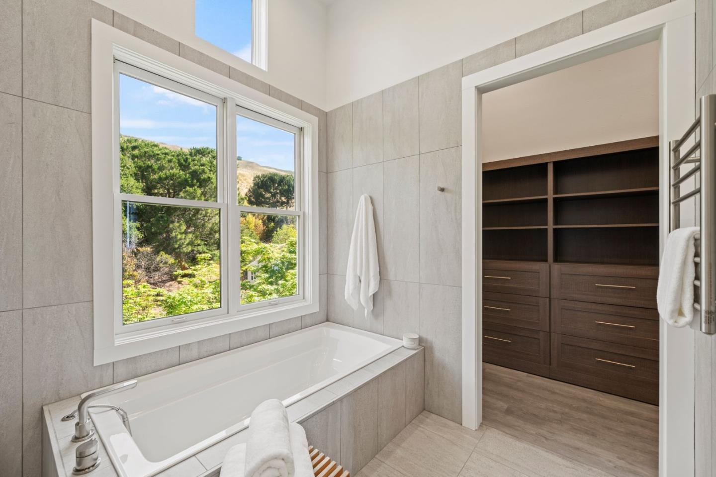 Detail Gallery Image 40 of 99 For 2698 Greenrock Rd, Milpitas,  CA 95035 - 5 Beds | 3/1 Baths