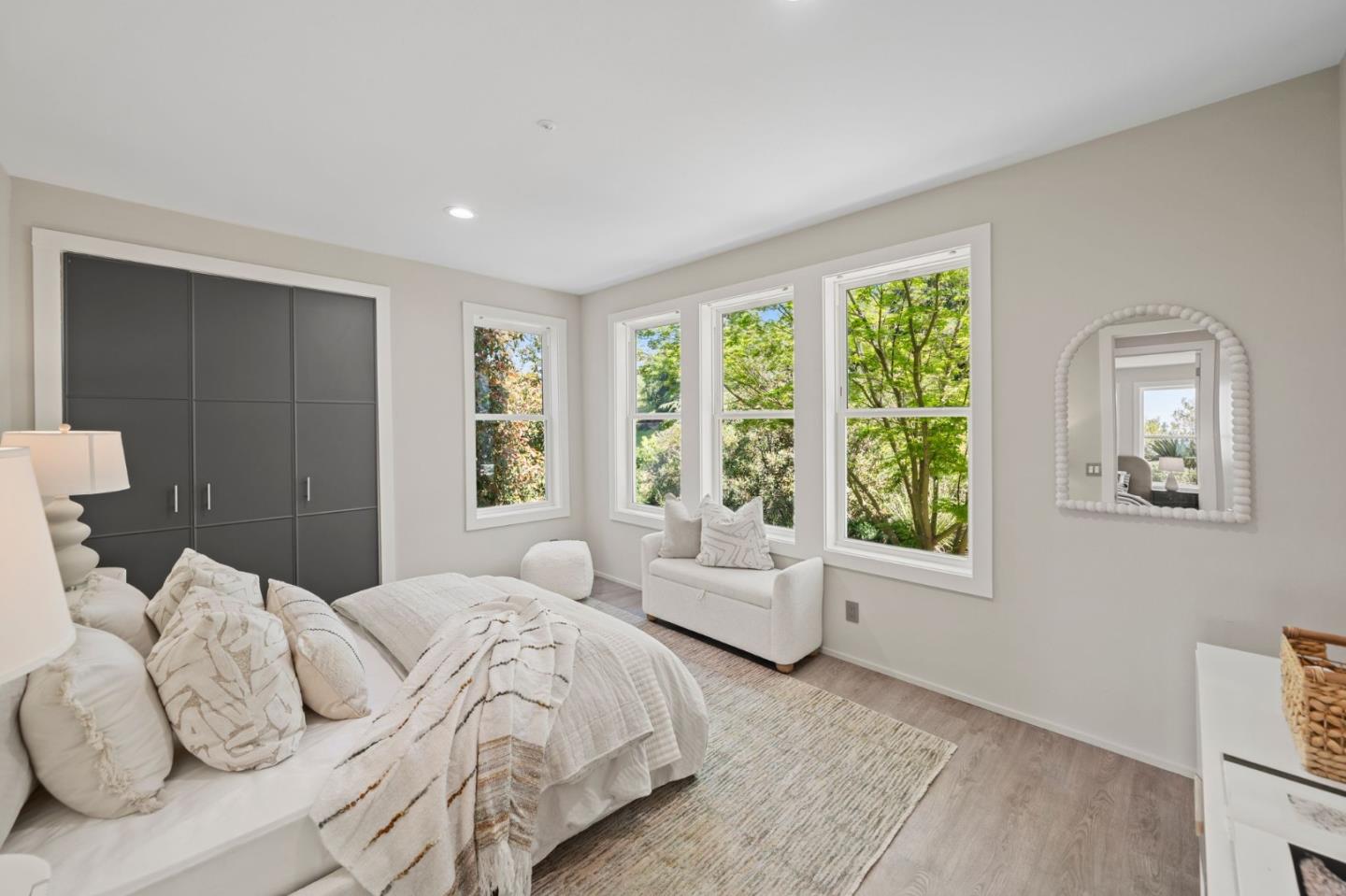 Detail Gallery Image 45 of 99 For 2698 Greenrock Rd, Milpitas,  CA 95035 - 5 Beds | 3/1 Baths