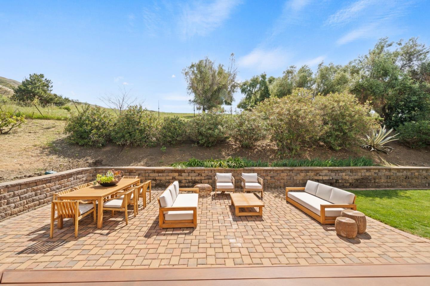 Detail Gallery Image 65 of 99 For 2698 Greenrock Rd, Milpitas,  CA 95035 - 5 Beds | 3/1 Baths