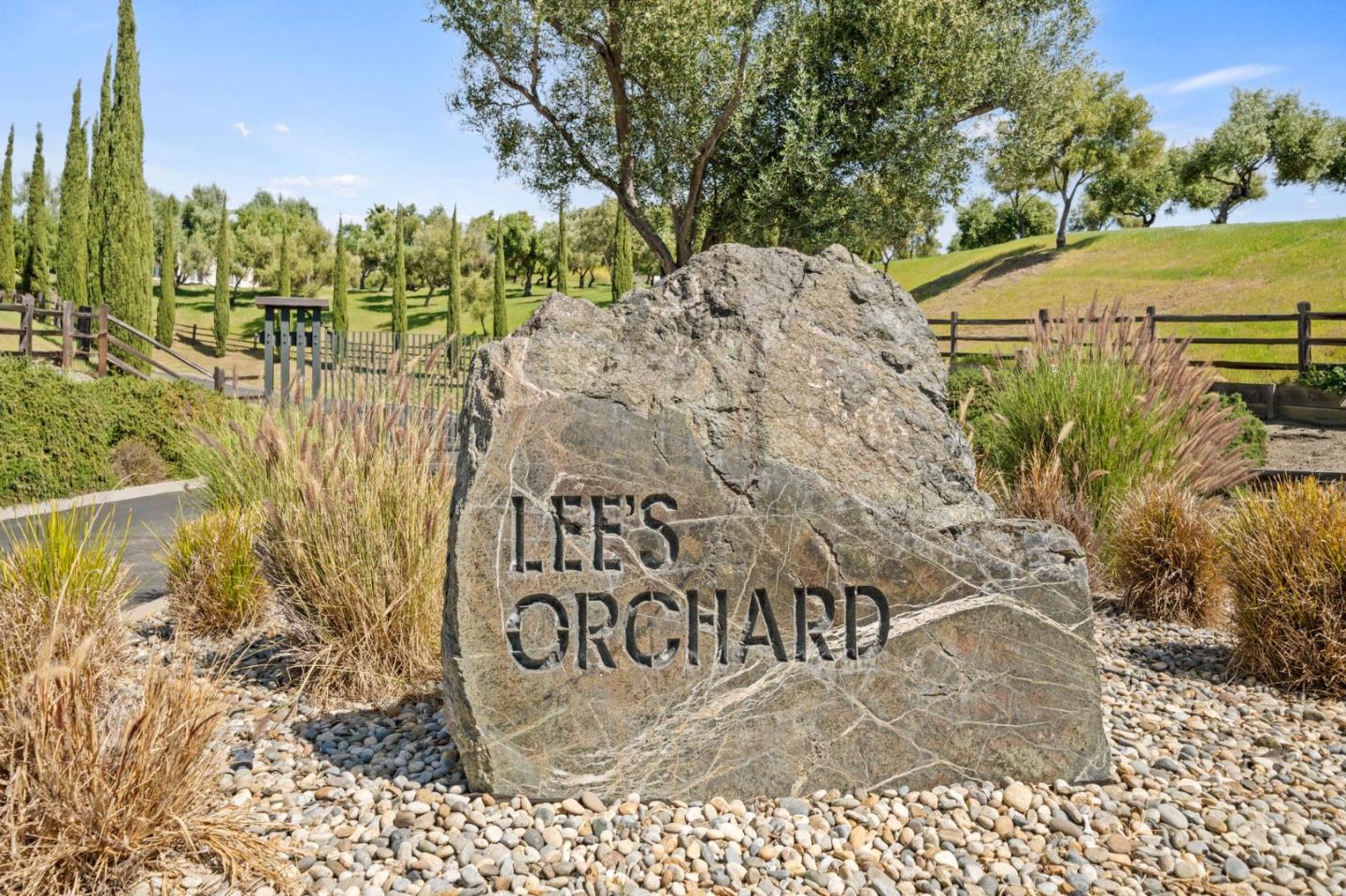 Detail Gallery Image 74 of 99 For 2698 Greenrock Rd, Milpitas,  CA 95035 - 5 Beds | 3/1 Baths