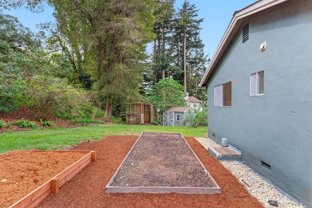 Detail Gallery Image 30 of 47 For 590 Sherman Dr, Scotts Valley,  CA 95066 - 3 Beds | 2 Baths