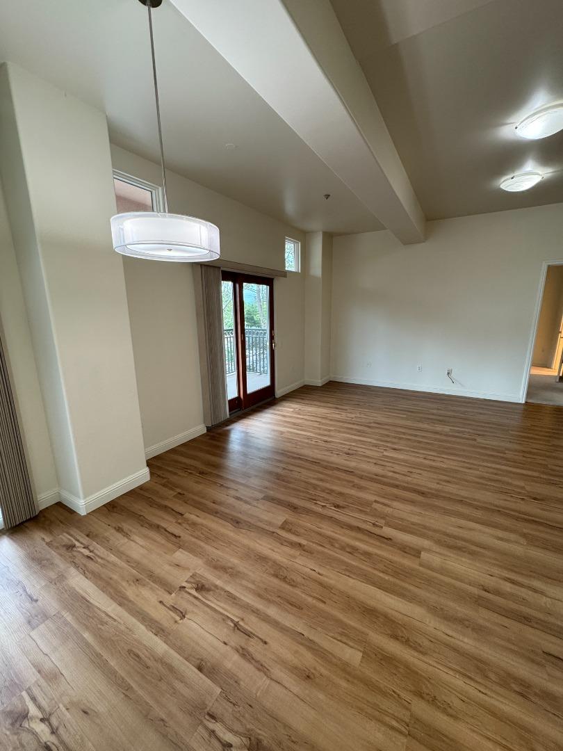 Detail Gallery Image 5 of 19 For 200 Sheridan Ave #205,  Palo Alto,  CA 94306 - 2 Beds | 2 Baths
