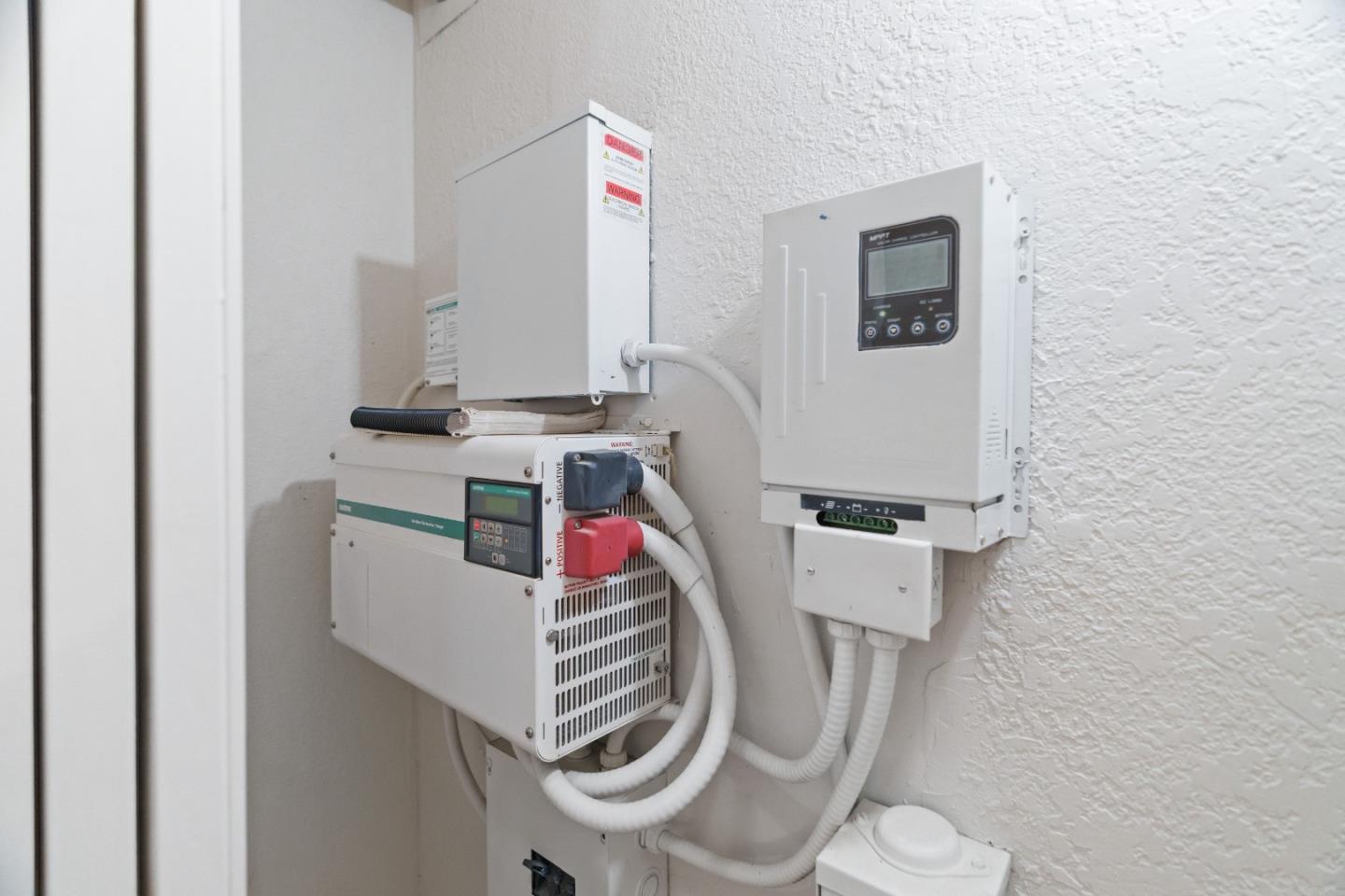 Detail Gallery Image 18 of 96 For 2950 Bear Canyon Rd, Los Gatos,  CA 95033 - 3 Beds | 2 Baths