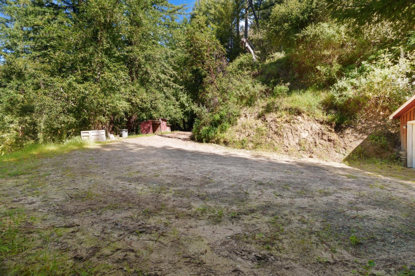 Detail Gallery Image 72 of 96 For 2950 Bear Canyon Rd, Los Gatos,  CA 95033 - 3 Beds | 2 Baths