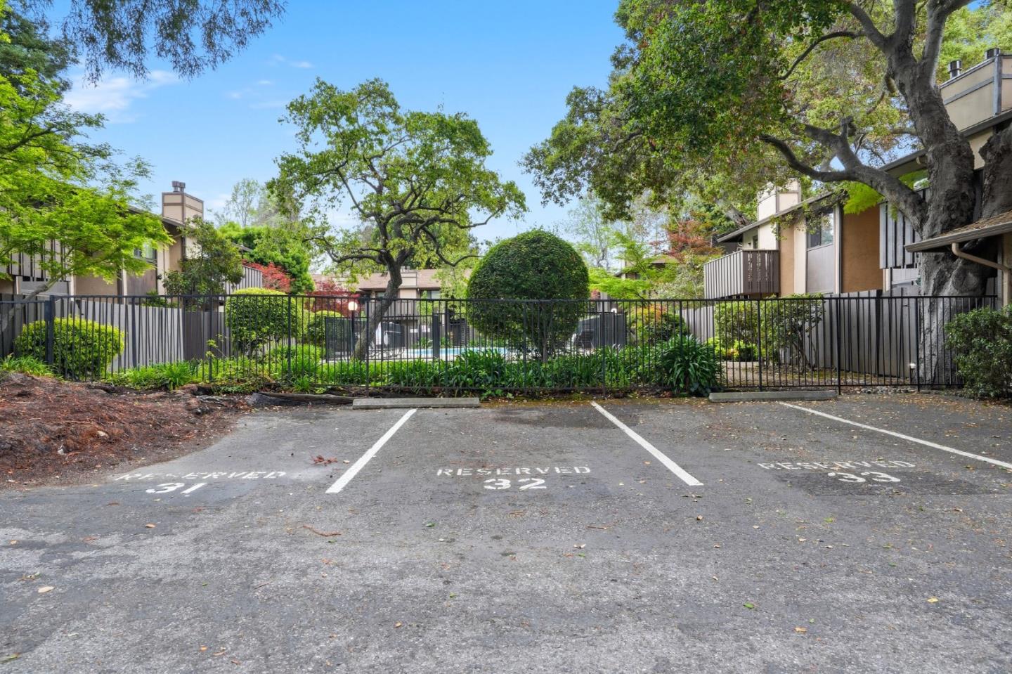 Detail Gallery Image 28 of 29 For 610 Gilbert Ave #32,  Menlo Park,  CA 94025 - 2 Beds | 2 Baths