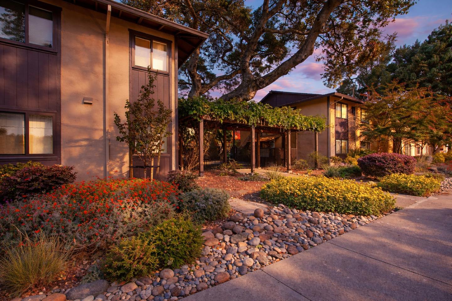 Detail Gallery Image 29 of 29 For 610 Gilbert Ave #32,  Menlo Park,  CA 94025 - 2 Beds | 2 Baths