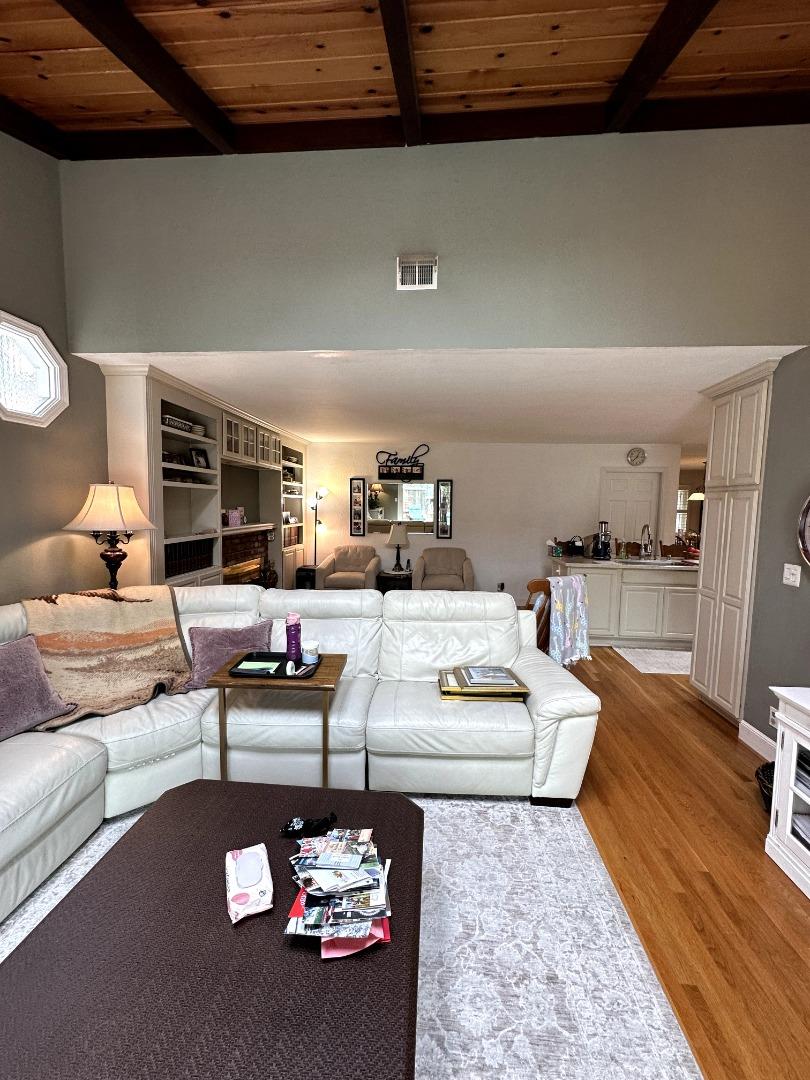 Detail Gallery Image 11 of 19 For 541 Woodstock Way, Santa Clara,  CA 95054 - 4 Beds | 2 Baths