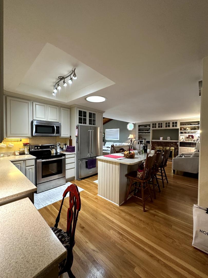 Detail Gallery Image 5 of 19 For 541 Woodstock Way, Santa Clara,  CA 95054 - 4 Beds | 2 Baths