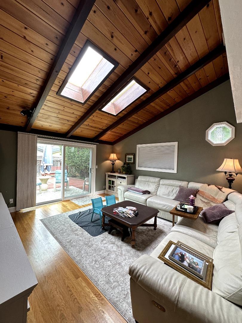 Detail Gallery Image 9 of 19 For 541 Woodstock Way, Santa Clara,  CA 95054 - 4 Beds | 2 Baths