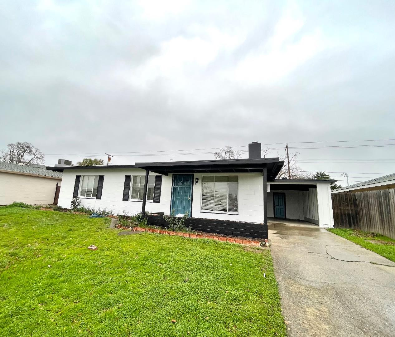 Front Image Thumbnail for ML82041038