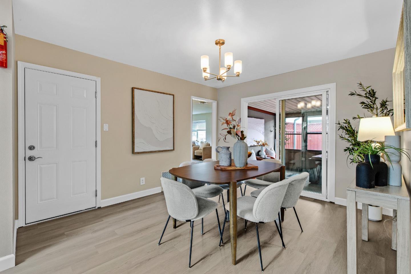 Detail Gallery Image 18 of 45 For 756 Santa Christina Ct, Sunnyvale,  CA 94085 - 3 Beds | 2 Baths