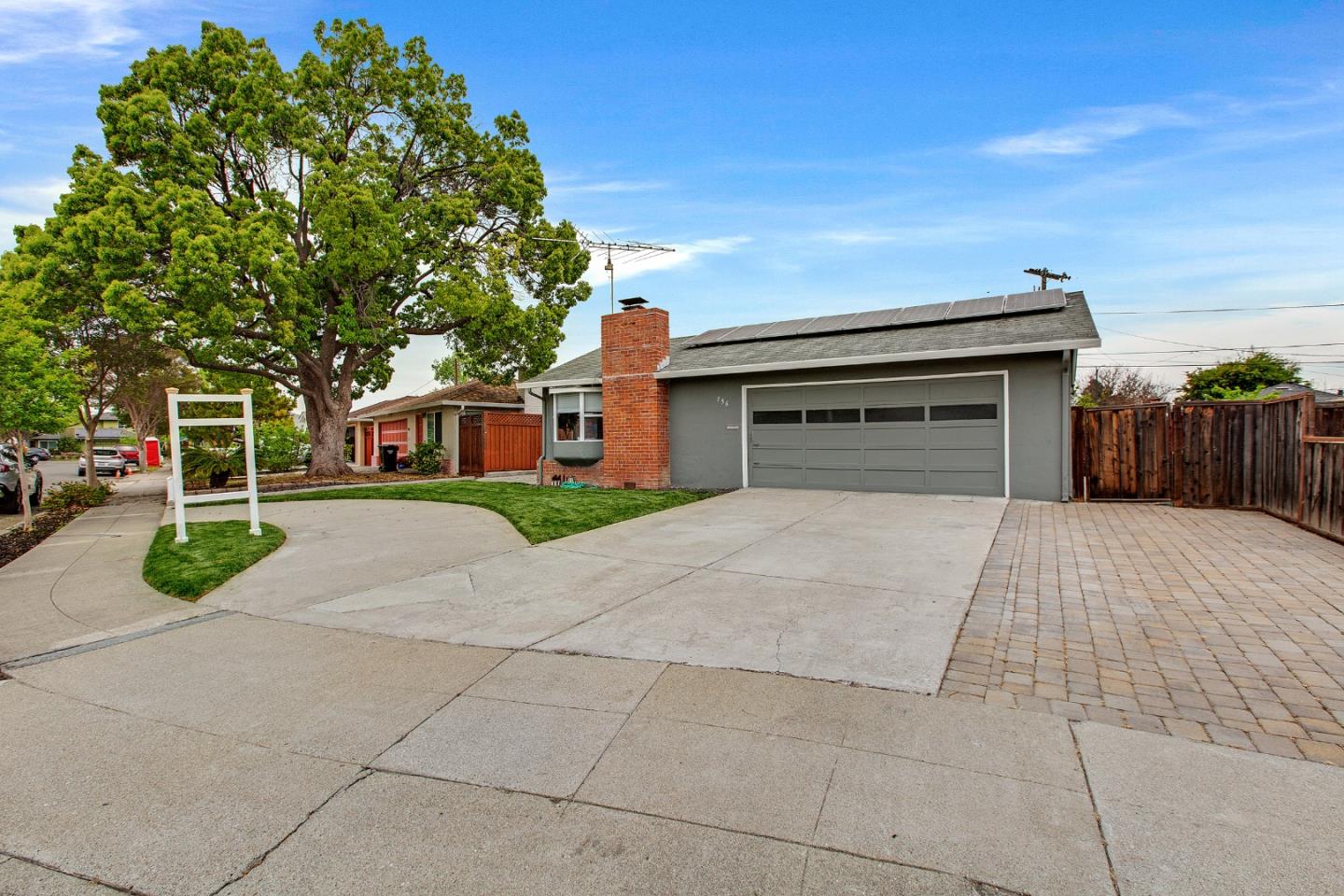 Detail Gallery Image 2 of 45 For 756 Santa Christina Ct, Sunnyvale,  CA 94085 - 3 Beds | 2 Baths