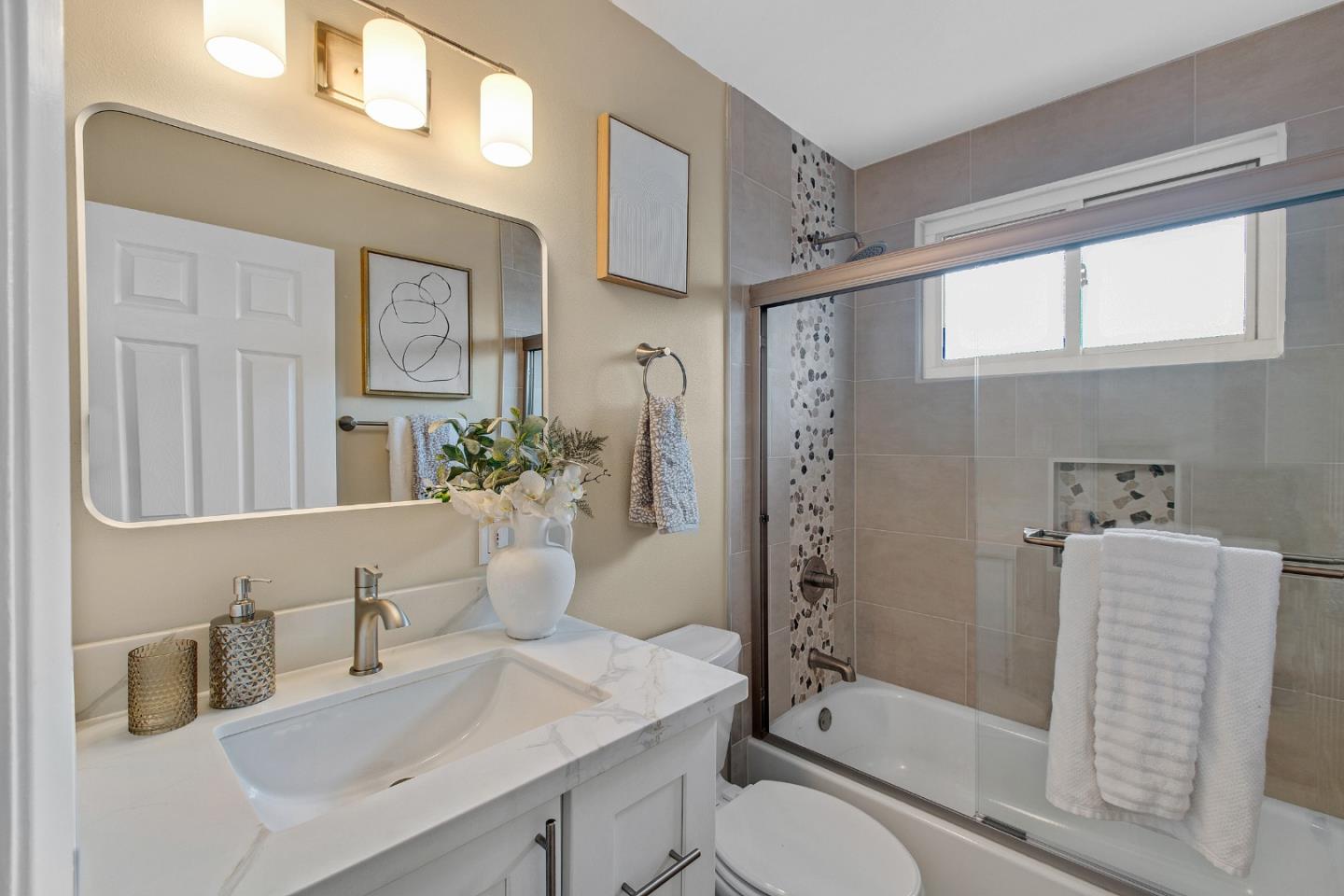Detail Gallery Image 25 of 45 For 756 Santa Christina Ct, Sunnyvale,  CA 94085 - 3 Beds | 2 Baths