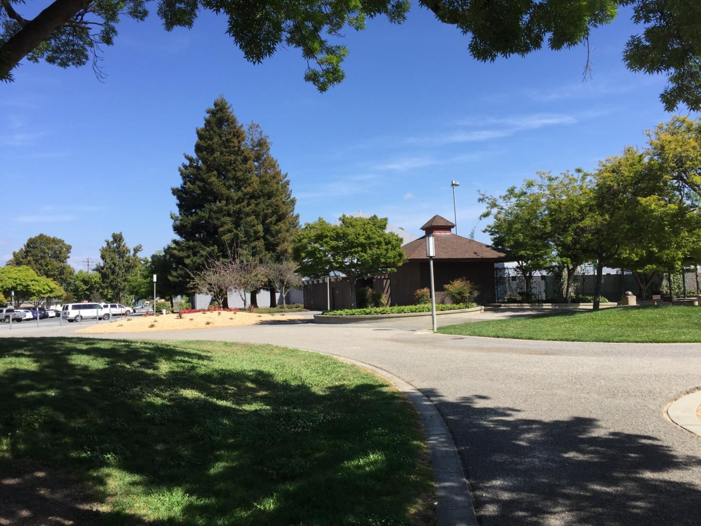 Detail Gallery Image 41 of 45 For 756 Santa Christina Ct, Sunnyvale,  CA 94085 - 3 Beds | 2 Baths