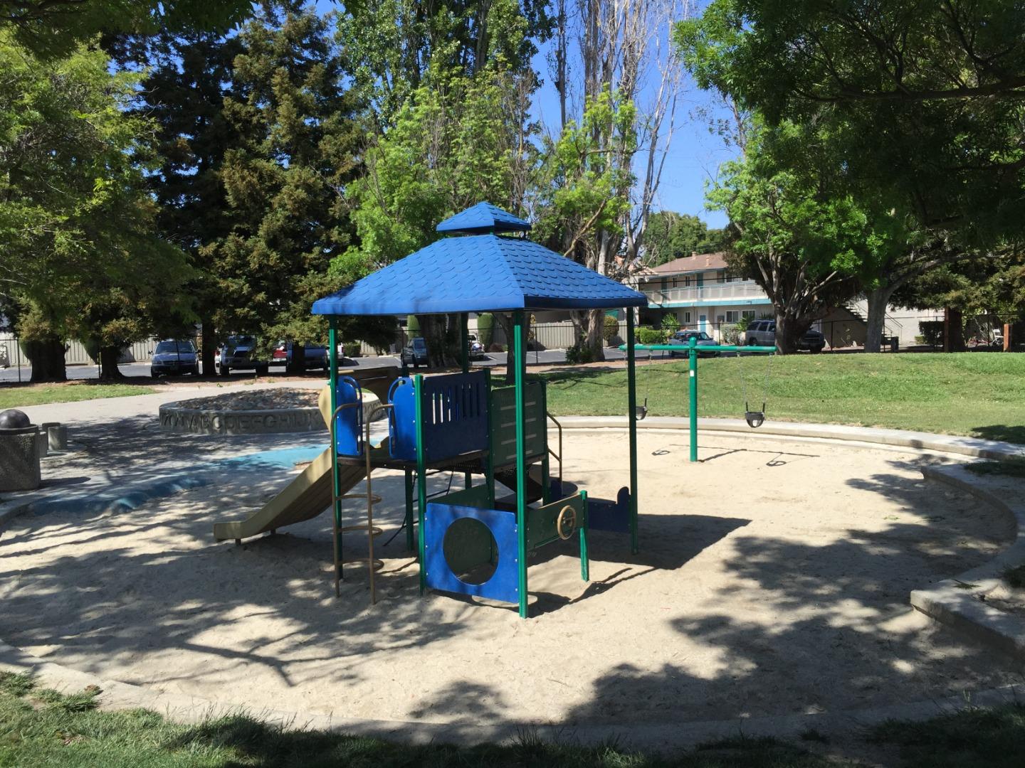 Detail Gallery Image 42 of 45 For 756 Santa Christina Ct, Sunnyvale,  CA 94085 - 3 Beds | 2 Baths