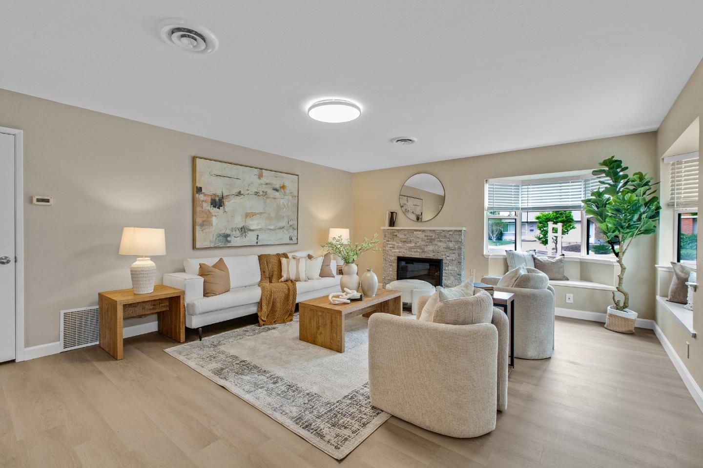 Detail Gallery Image 5 of 45 For 756 Santa Christina Ct, Sunnyvale,  CA 94085 - 3 Beds | 2 Baths