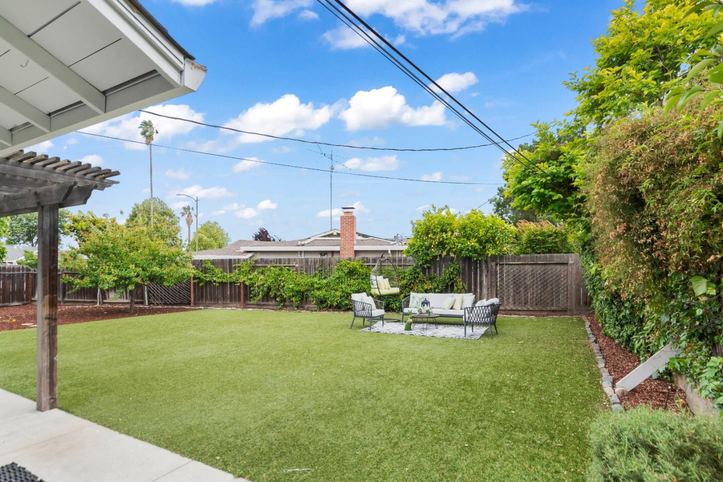 Detail Gallery Image 25 of 27 For 1562 Parkview Ave, San Jose,  CA 95130 - 3 Beds | 2 Baths