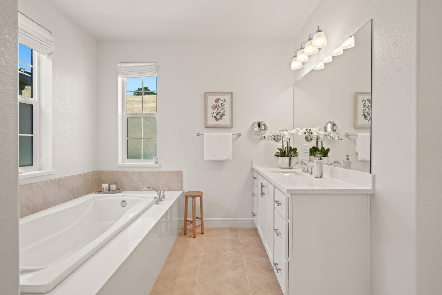 Detail Gallery Image 42 of 58 For 29716 Cantera, Hayward,  CA 94544 - 5 Beds | 3 Baths