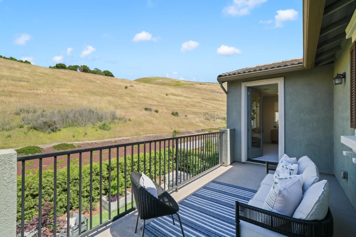 Detail Gallery Image 45 of 58 For 29716 Cantera, Hayward,  CA 94544 - 5 Beds | 3 Baths