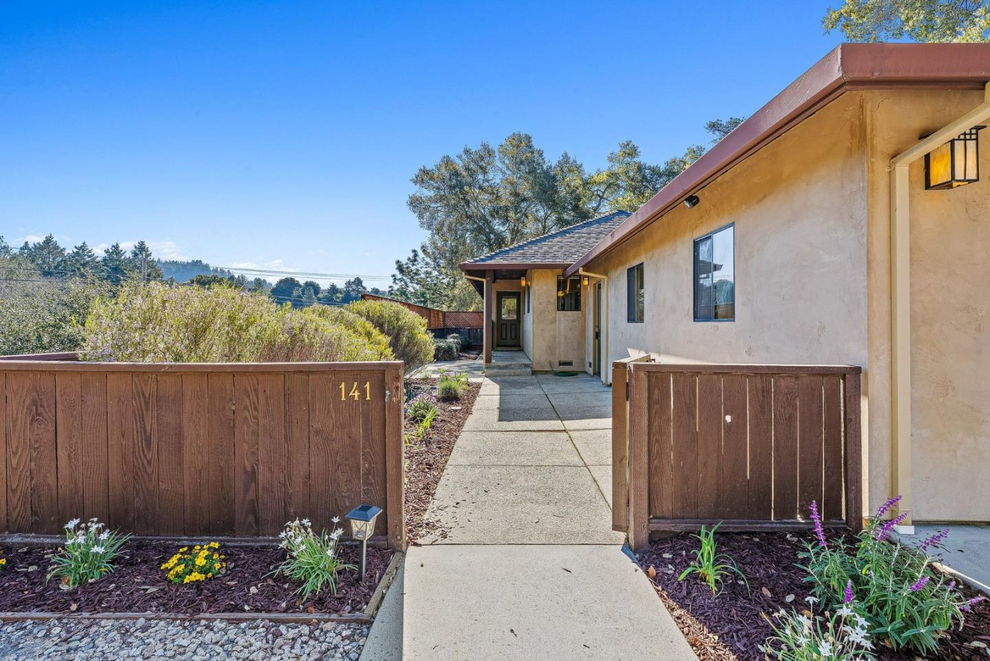 Detail Gallery Image 6 of 53 For 141 Whistler Ct, Scotts Valley,  CA 95066 - 4 Beds | 3 Baths