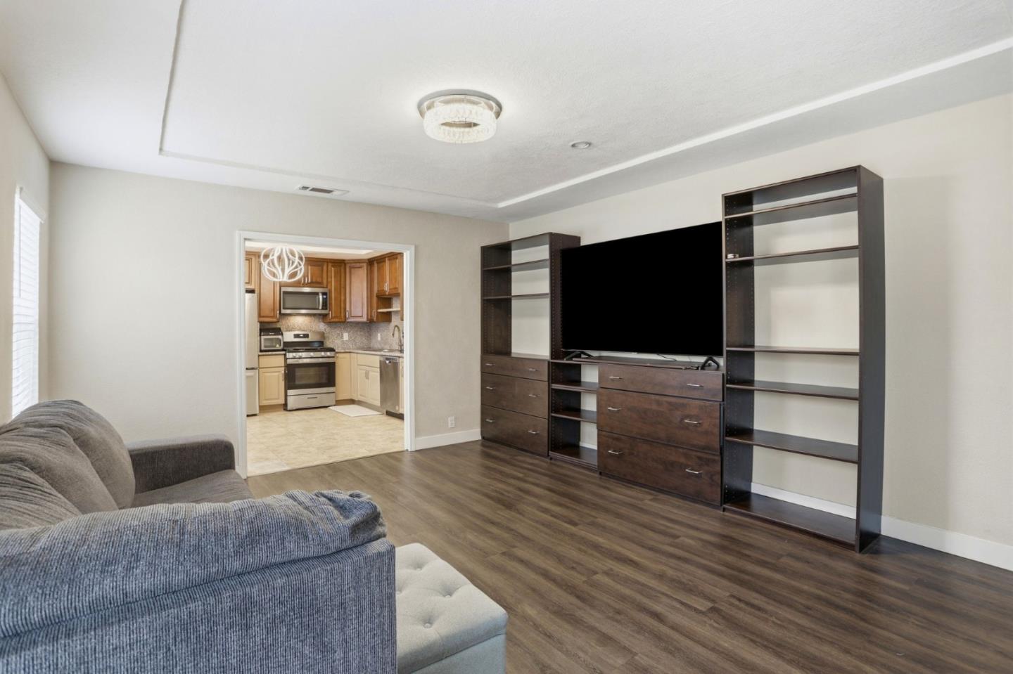 Detail Gallery Image 39 of 51 For 1958 Stowe Ave, San Jose,  CA 95116 - 3 Beds | 2 Baths