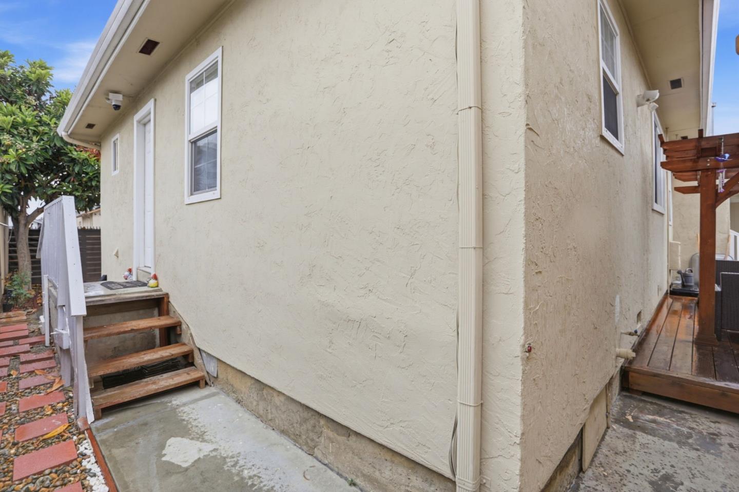 Detail Gallery Image 46 of 51 For 1958 Stowe Ave, San Jose,  CA 95116 - 3 Beds | 2 Baths