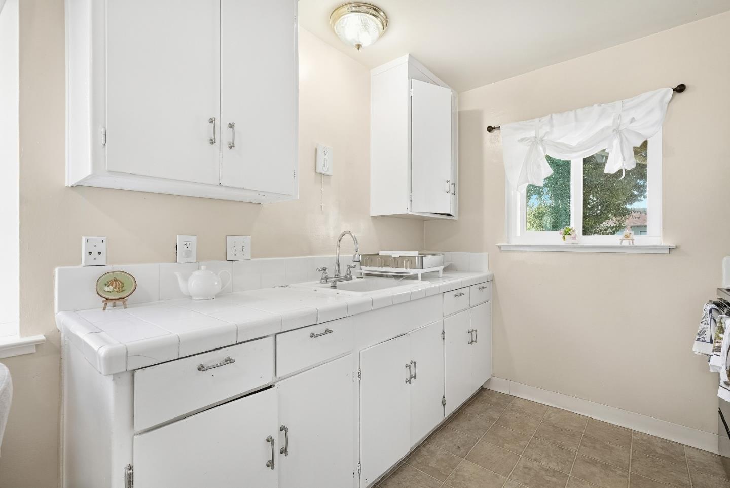 Detail Gallery Image 21 of 26 For 3965-3967 Bismarck Dr, San Jose,  CA 95130 - – Beds | – Baths