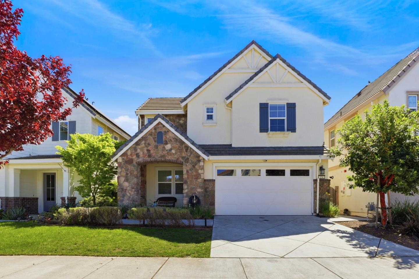 Front Image Thumbnail for ML82041050