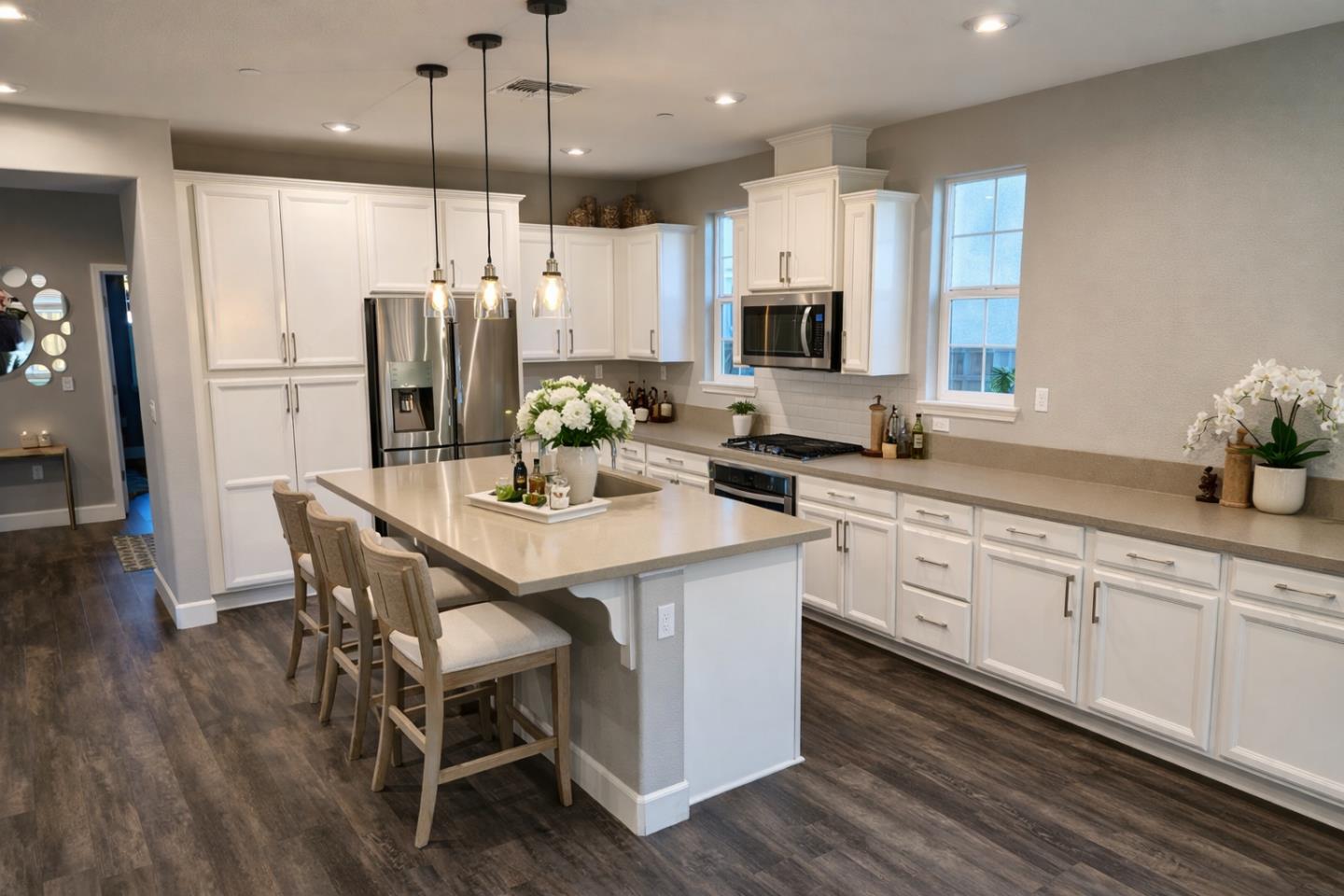 Detail Gallery Image 11 of 29 For 154 Sandpiper Way, Gilroy,  CA 95020 - 4 Beds | 3 Baths