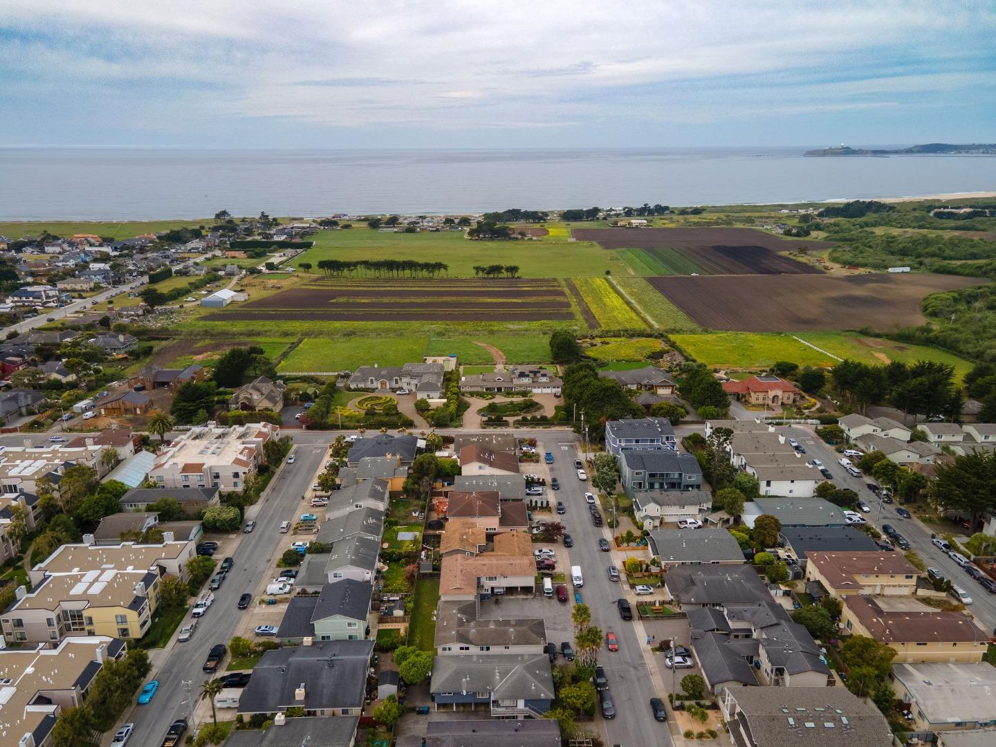 Detail Gallery Image 18 of 18 For 466 Willow St, Half Moon Bay,  CA 94019 - – Beds | – Baths